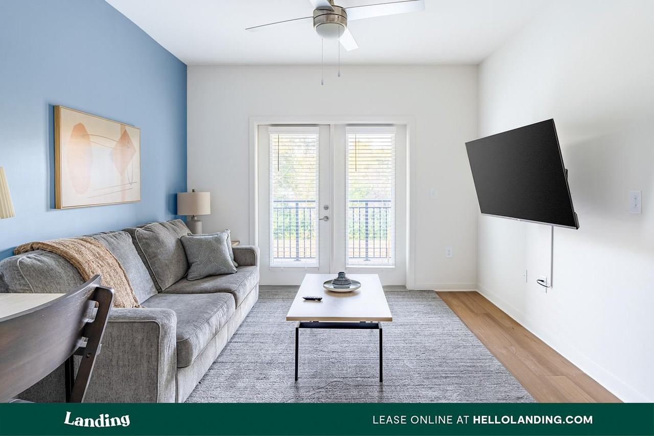 6225 Mobile Hwy - Photo 4 of 50