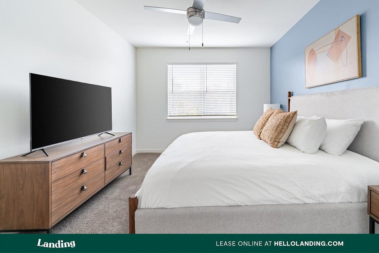 6225 Mobile Hwy - Photo 7 of 50