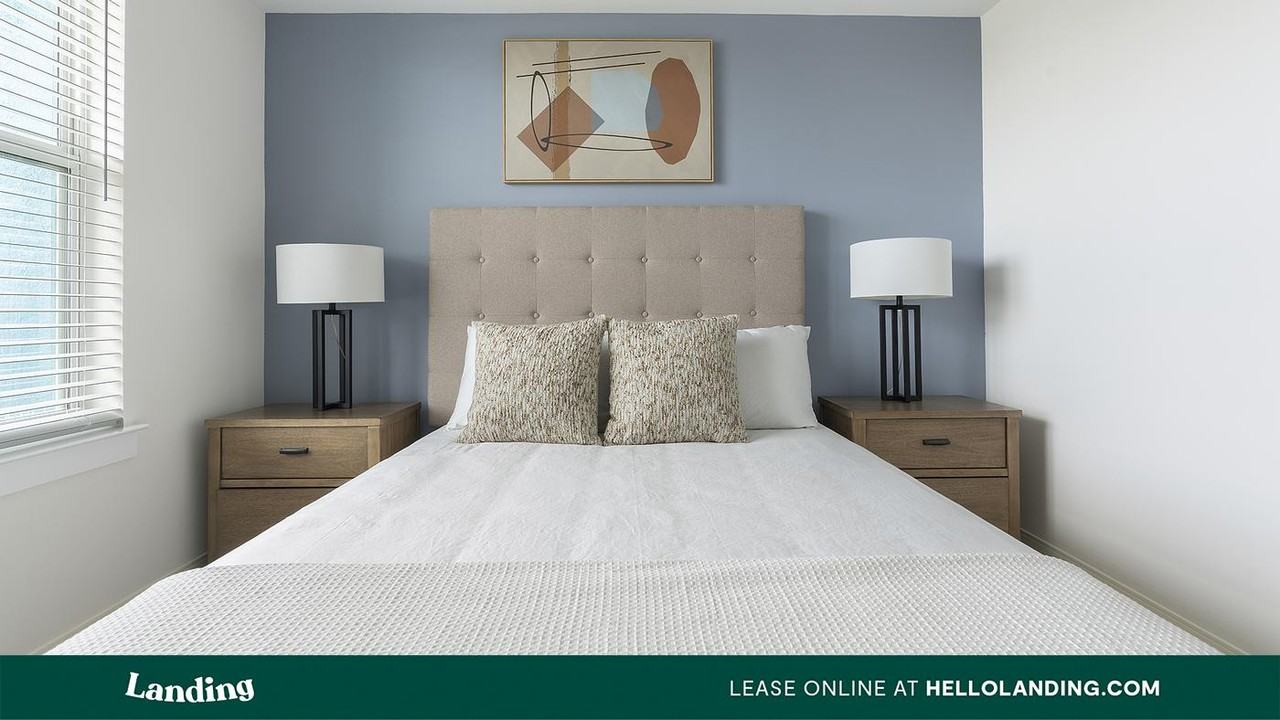 870 SE 47th Terrace - Photo 4 of 50