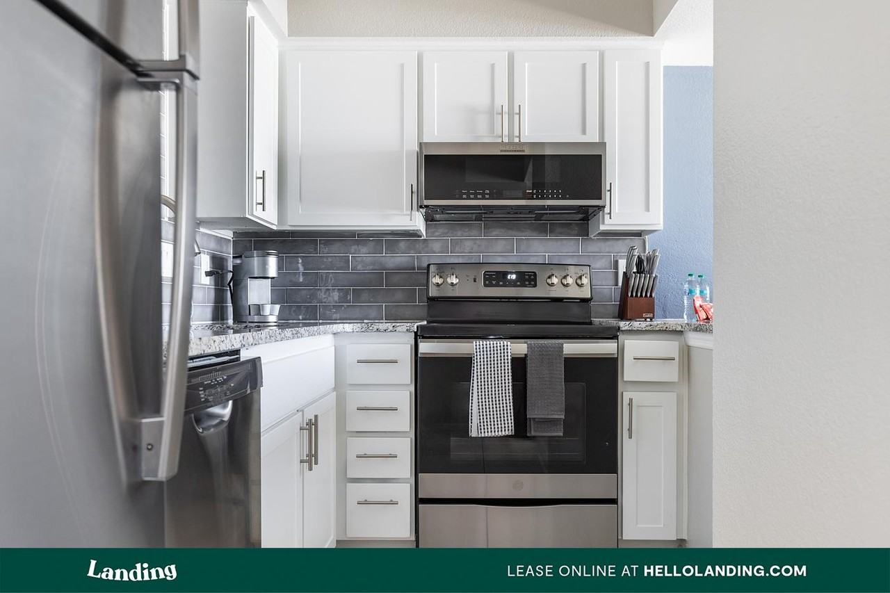 5704 W Thomas Rd - Photo 4 of 50