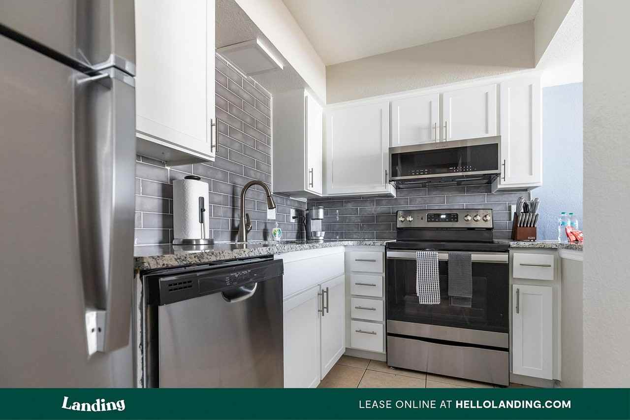 5704 W Thomas Rd - Photo 5 of 50