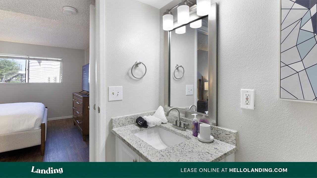 2301 S Valley View Blvd, - Photo 5 of 50