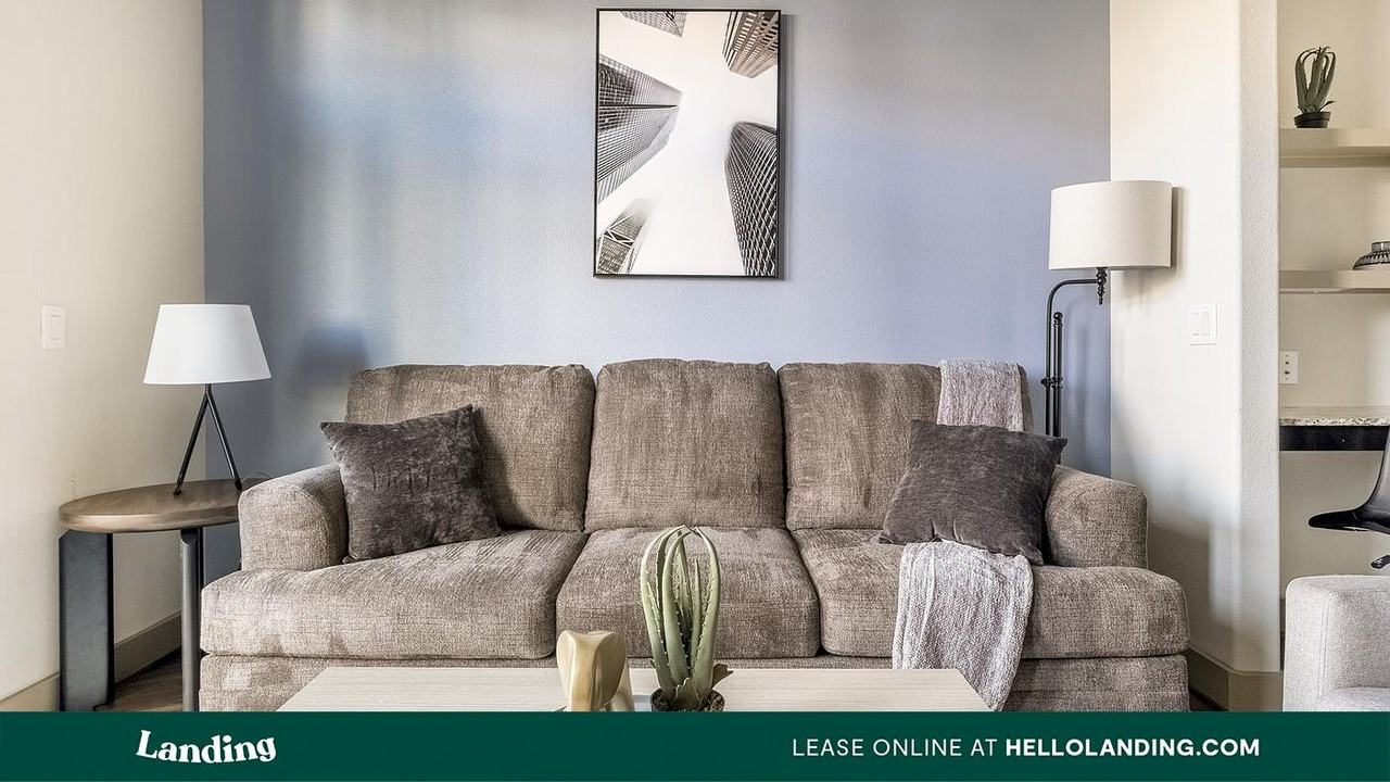 2626 Fountain View Dr - Photo 2 of 50