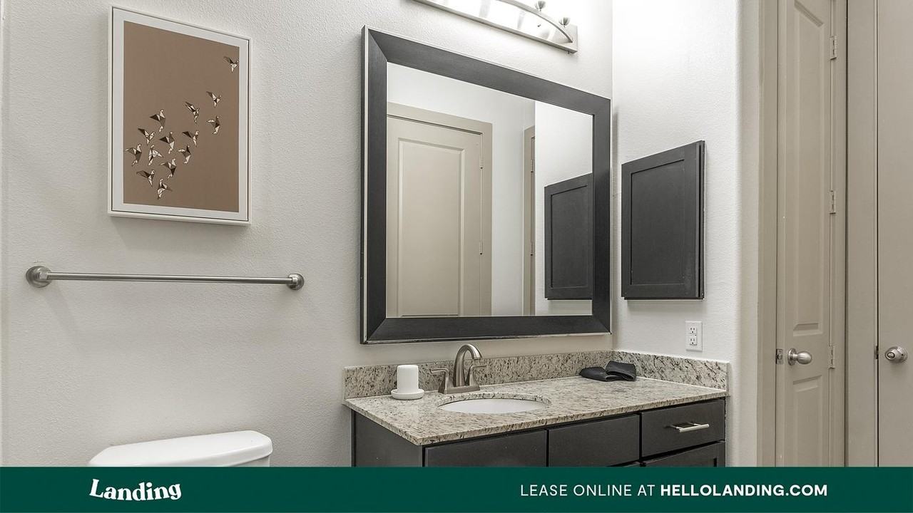 2626 Fountain View Dr - Photo 7 of 50