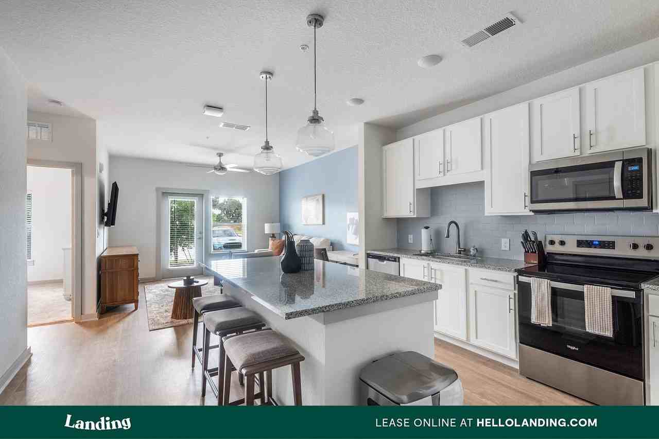 12020 Brush Hill Rd - Photo 7 of 50