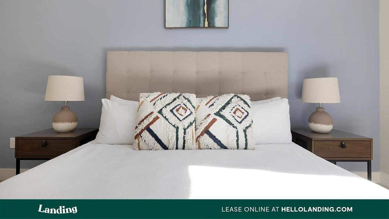 1000 Forestview Dr - Photo 3 of 50