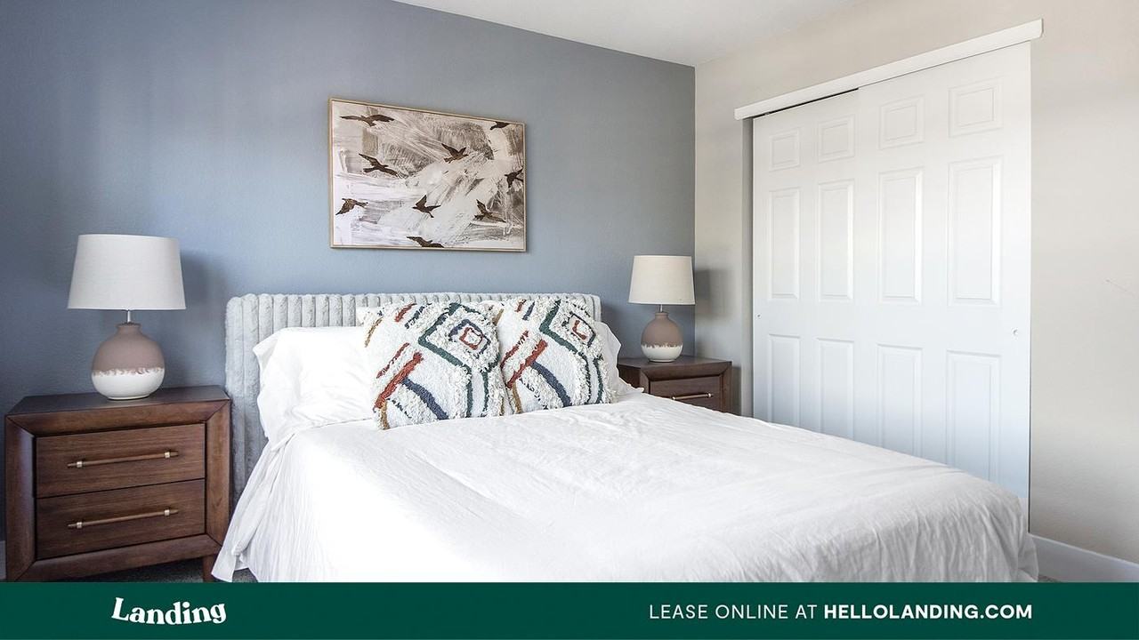 400 Legends Terrace Dr - Photo 3 of 50