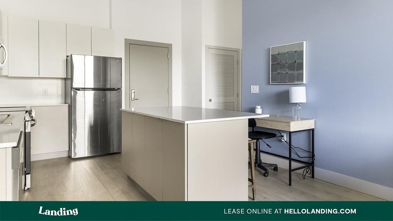 1155 NE 126th St - Photo 5 of 50