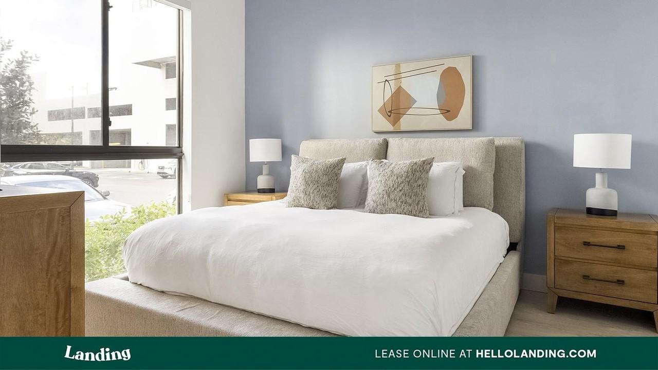 1155 NE 126th St - Photo 7 of 50