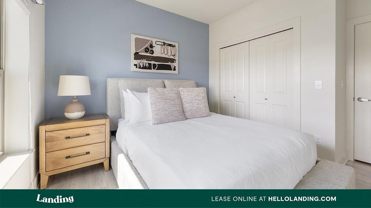 2115 Windsor Blvd - Photo 2 of 50