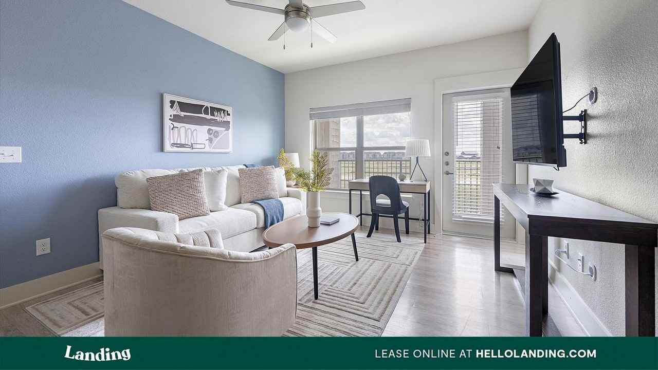 2115 Windsor Blvd - Photo 7 of 50