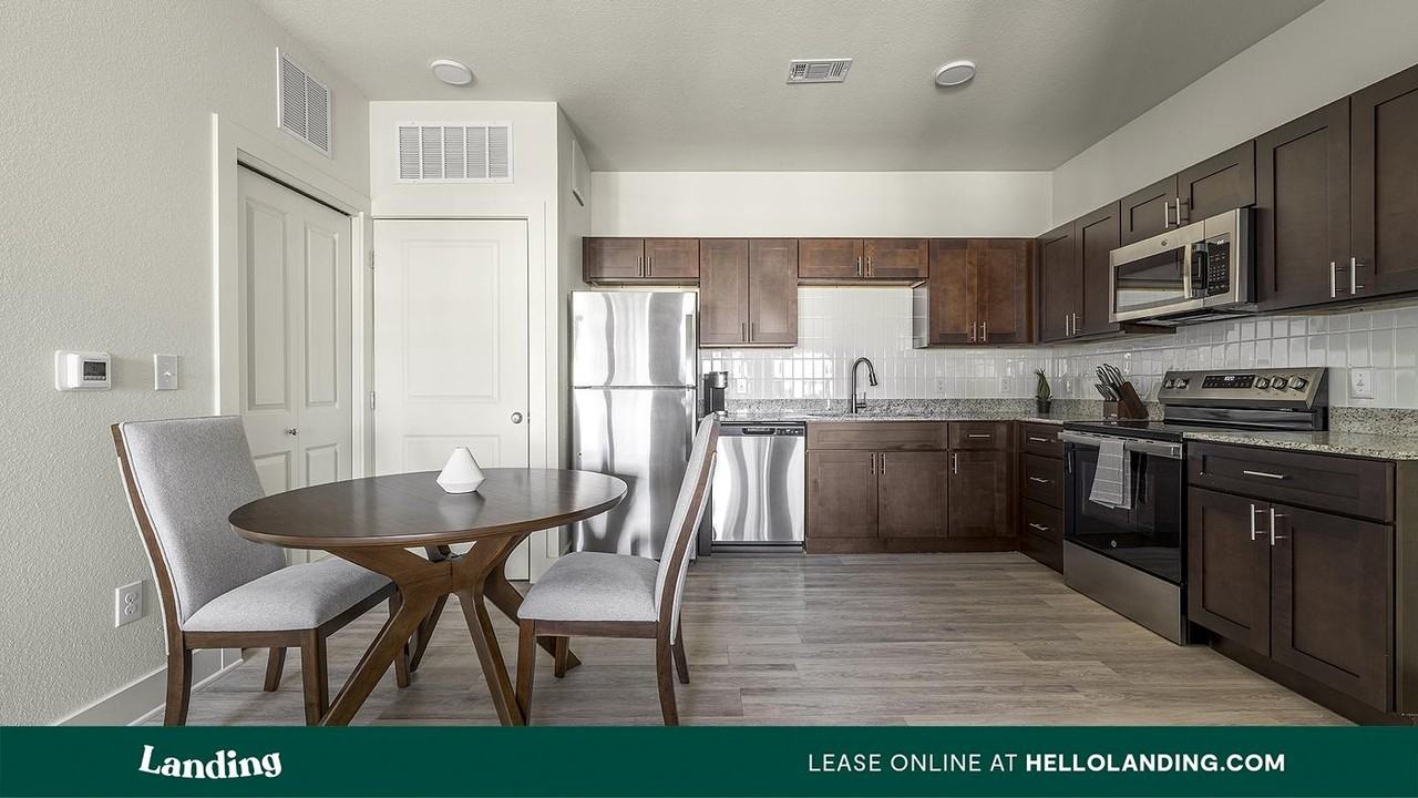 2115 Windsor Blvd - Photo 2 of 50