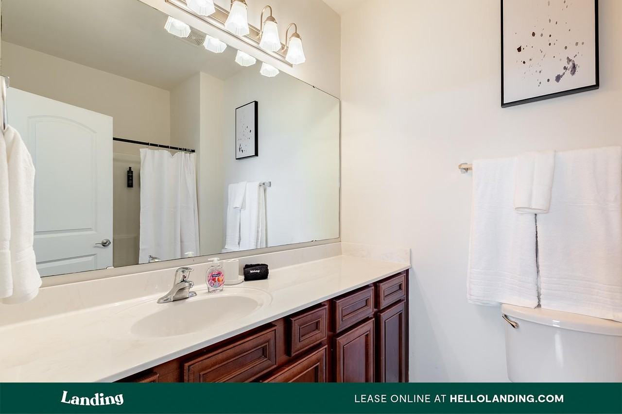 2118 Silvercrest Drive - Photo 7 of 50