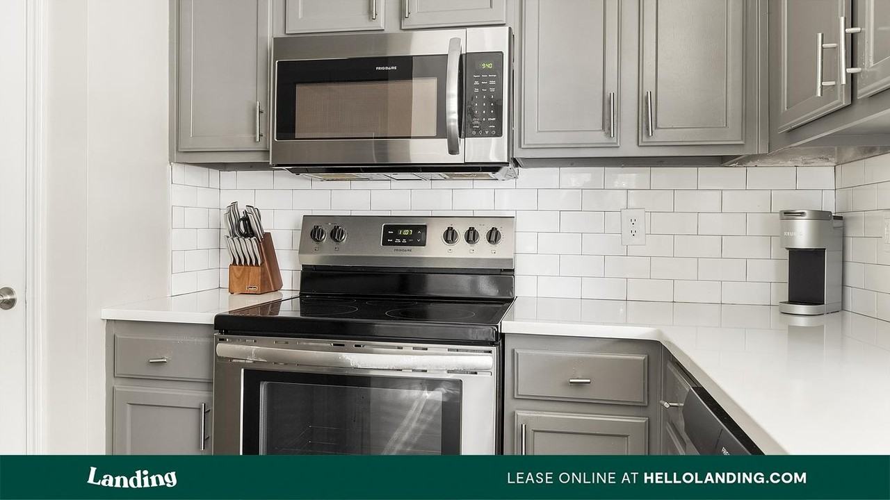 100 Peyton PI SW - Photo 4 of 50