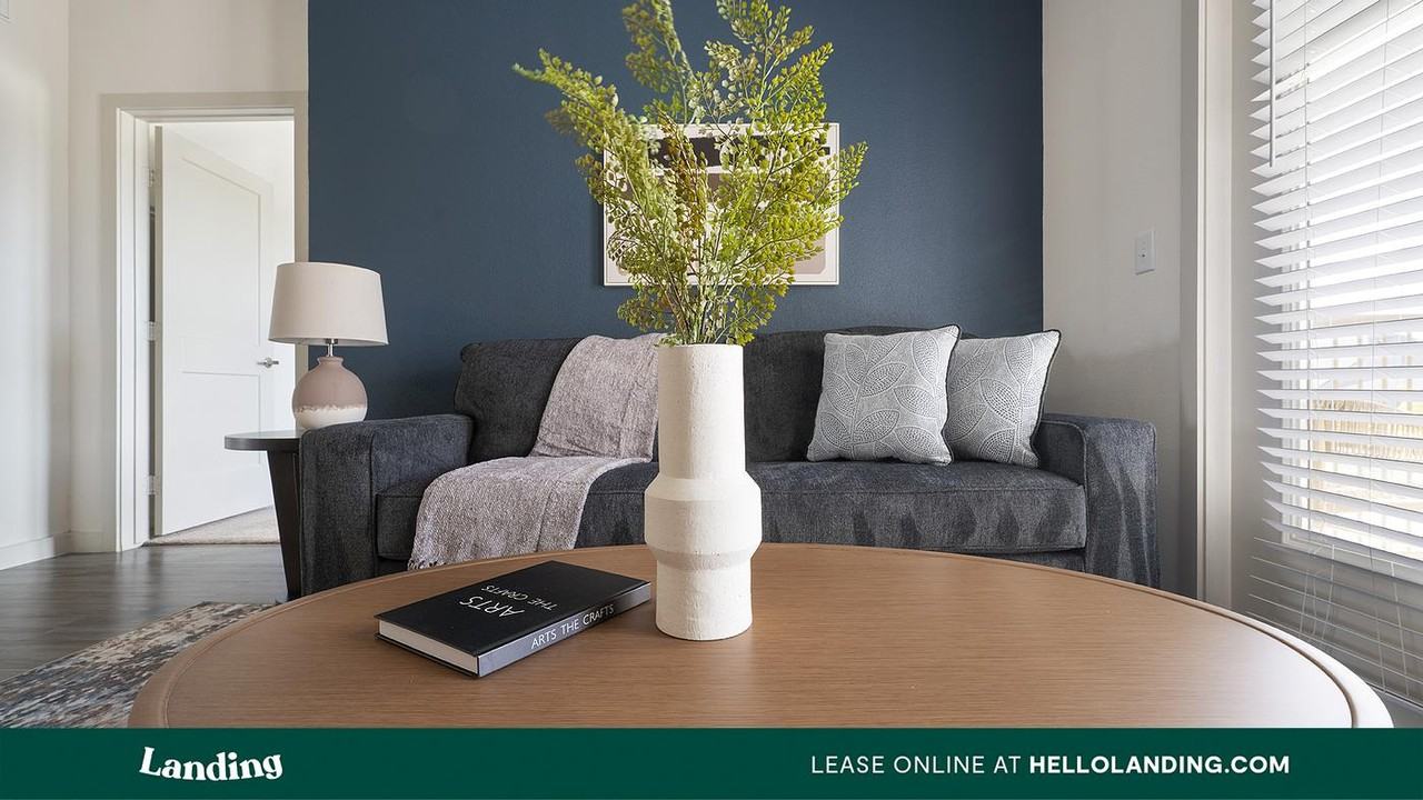 2825 Main St. - Photo 5 of 50