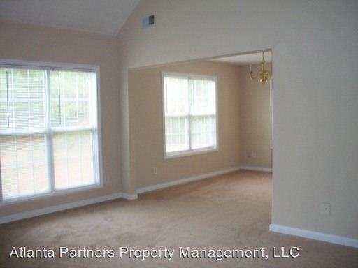 4488 James Wade Dr - Photo 3 of 13