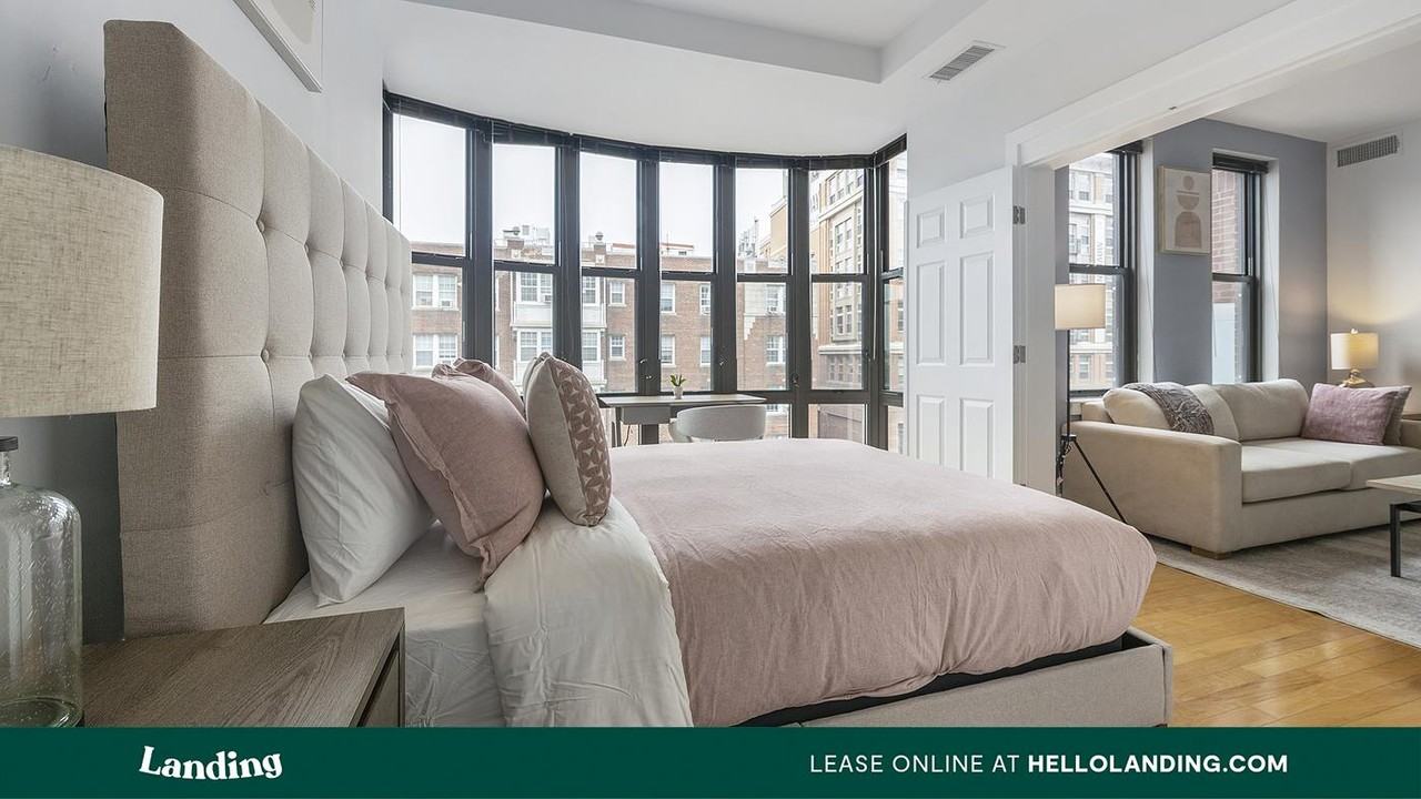 3801 Georgia Ave NW - Photo 6 of 50