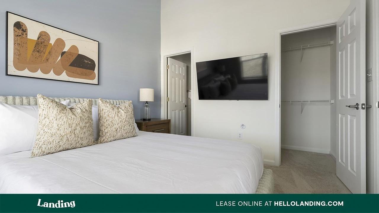 1101 Flagstone Lane - Photo 5 of 50