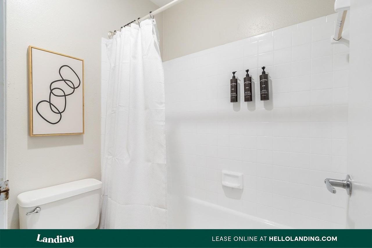 1000 Palm Place Dr NE - Photo 5 of 50