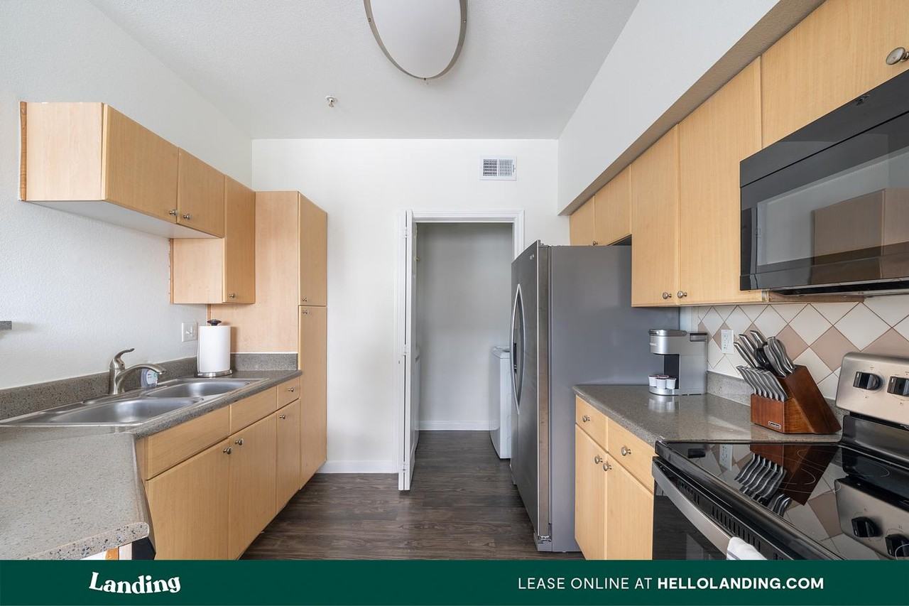 6533 Patti Drive - Photo 5 of 50