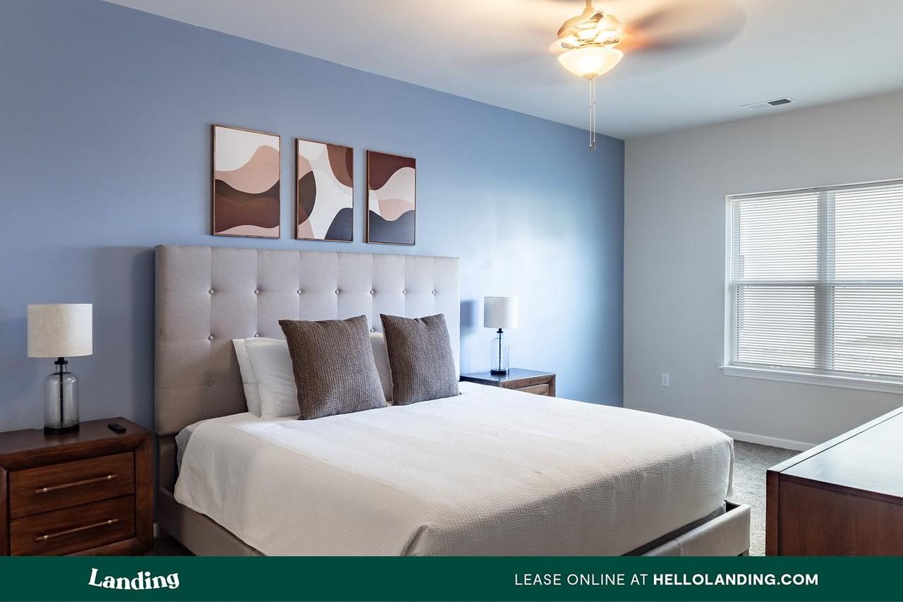 2023 N. Broadmoor St. - Photo 6 of 50