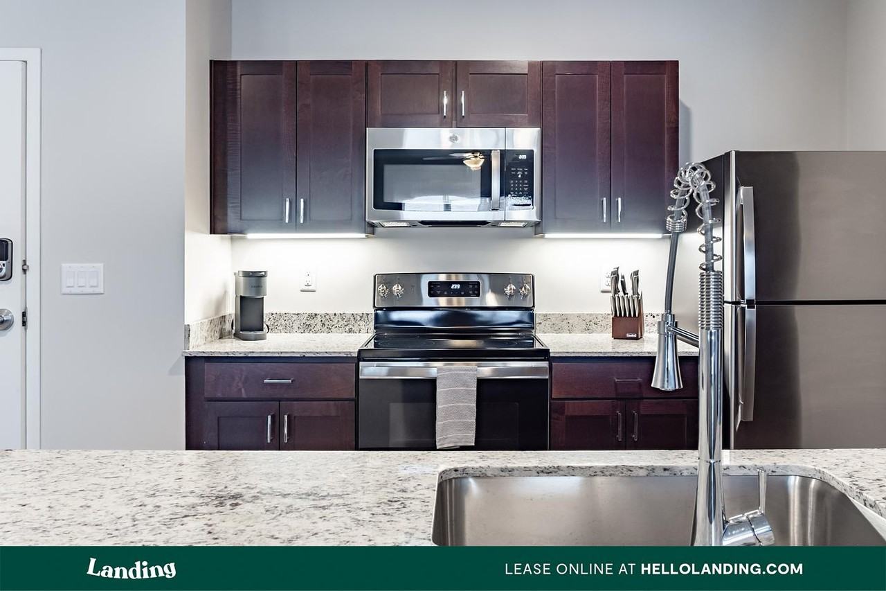 2023 N. Broadmoor St. - Photo 3 of 50