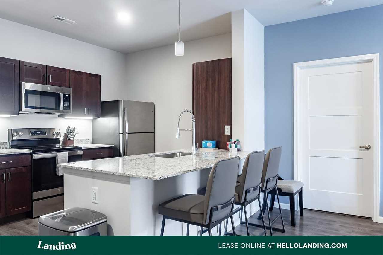 2023 N. Broadmoor St. - Photo 5 of 50
