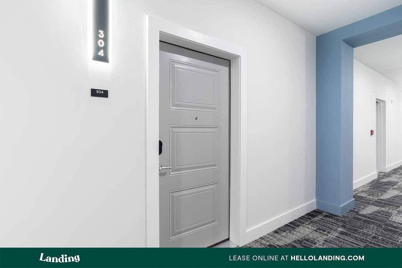 435 Encore Way - Photo 2 of 50