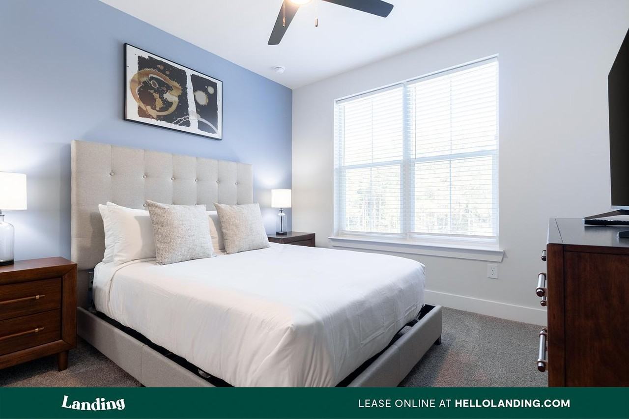 435 Encore Way - Photo 5 of 50