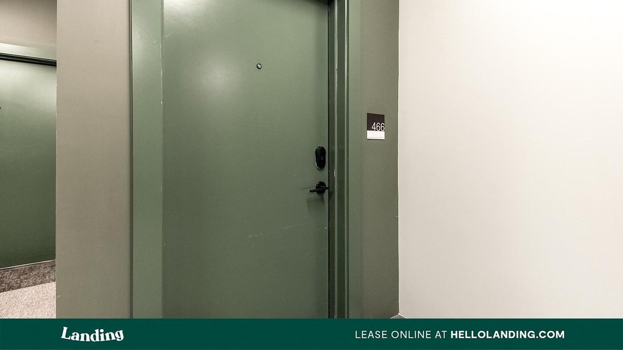 645 N Front St - Photo 3 of 50