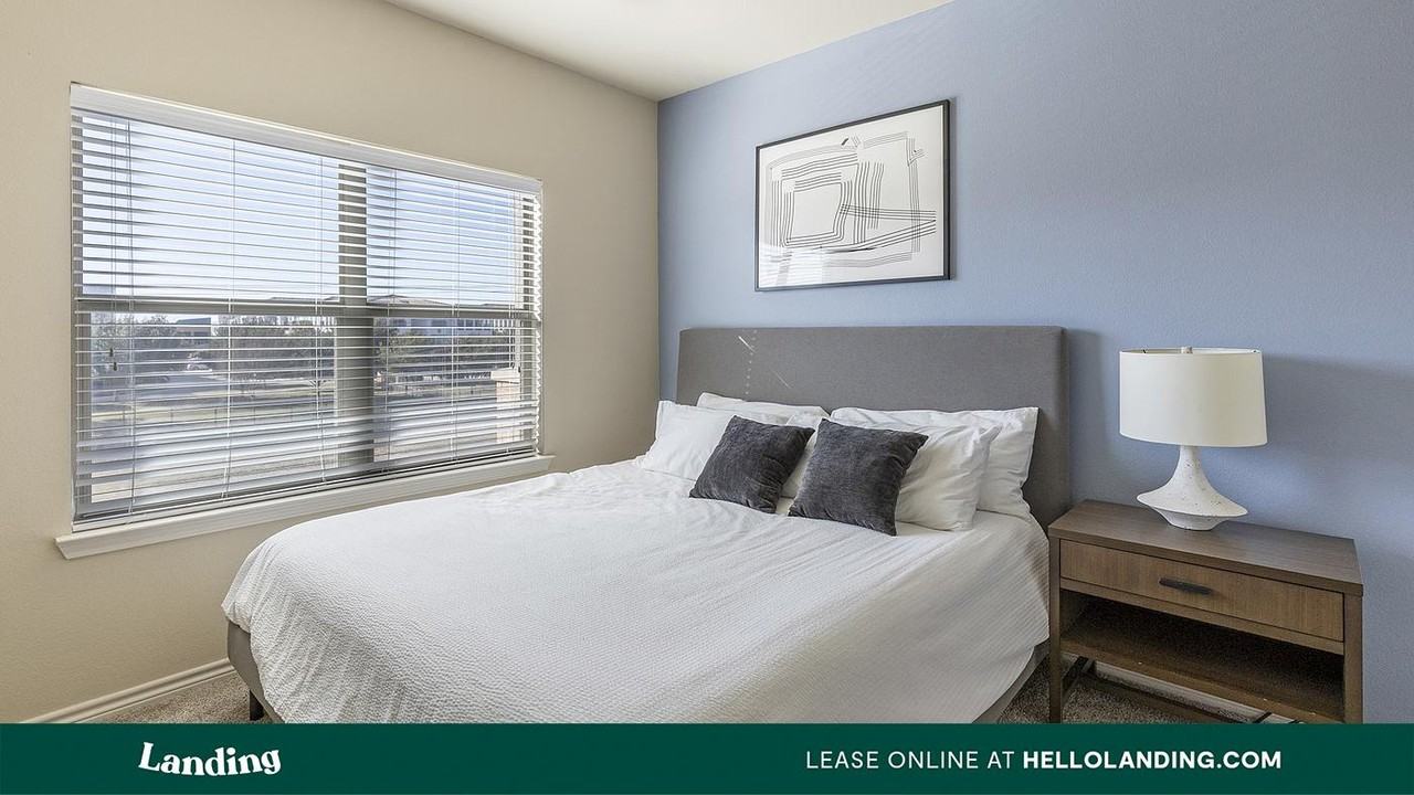 2155 Arkansas Lane - Photo 6 of 50