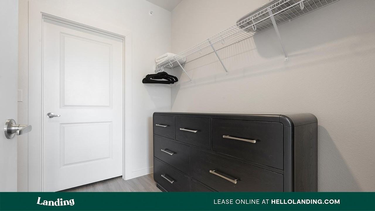 6311 S. First St. - Photo 5 of 50