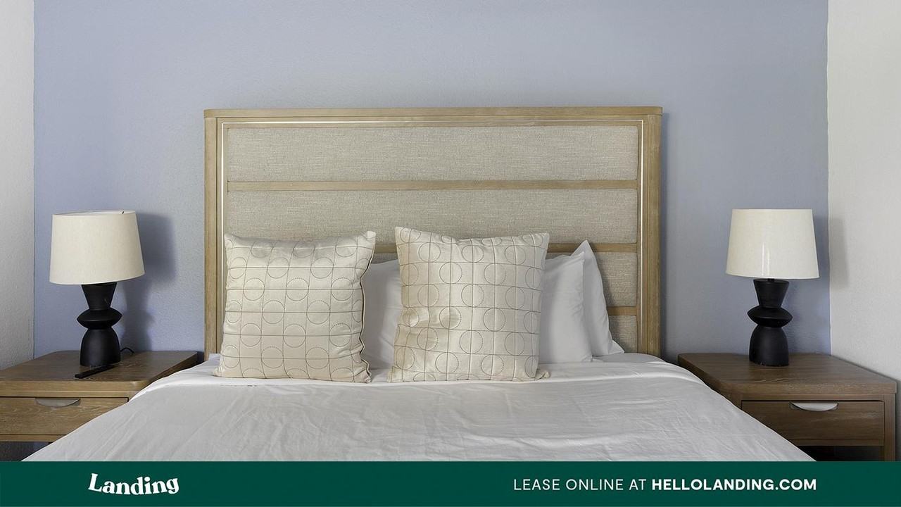 9510 Westpark Dr - Photo 7 of 50