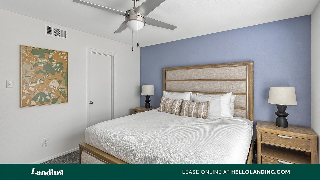 9510 Westpark Dr - Photo 7 of 50