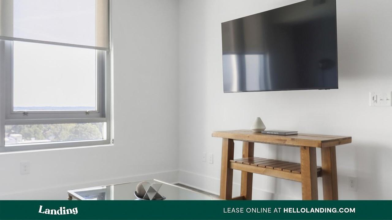 3005 Peachtree Rd NW, - Photo 3 of 50