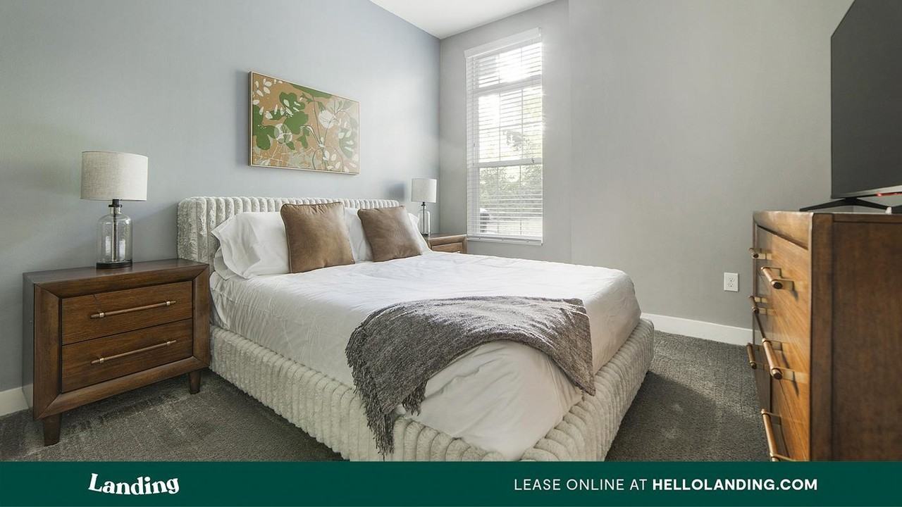 41 E 9th Ave - Photo 3 of 50