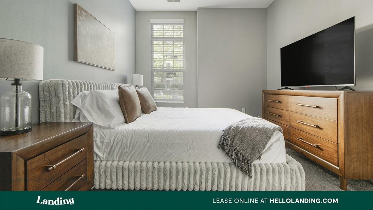 41 E 9th Ave - Photo 4 of 50