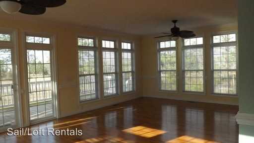 308 Cabin Creek Rd - Photo 3 of 17