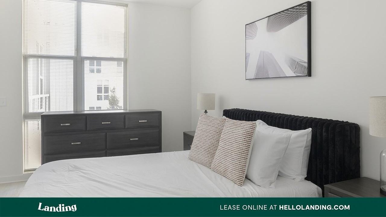 620 Foster Street - Photo 5 of 50