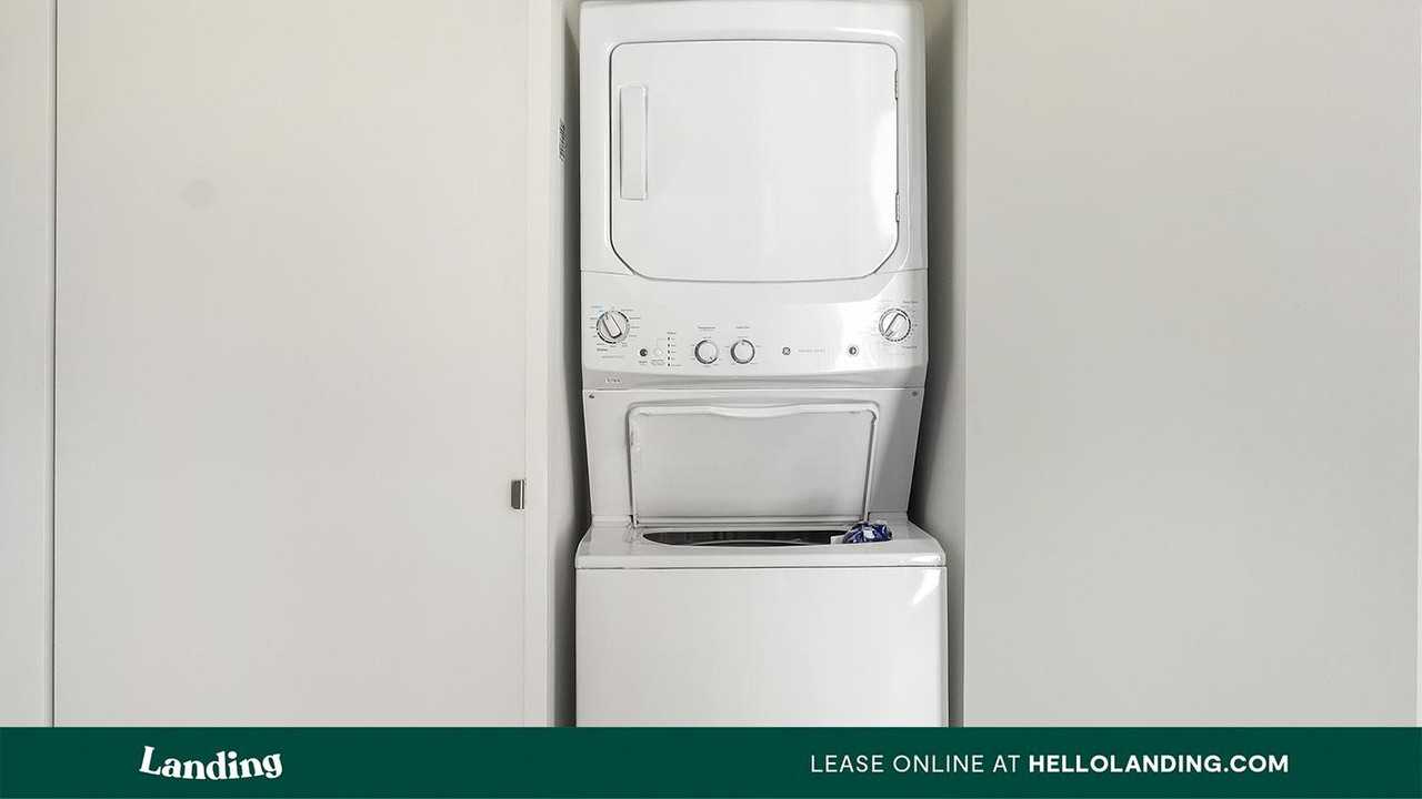 620 Foster Street - Photo 7 of 50