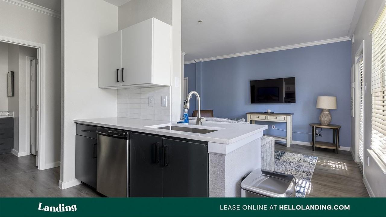 1215 W. Slaughter Lane - Photo 3 of 50