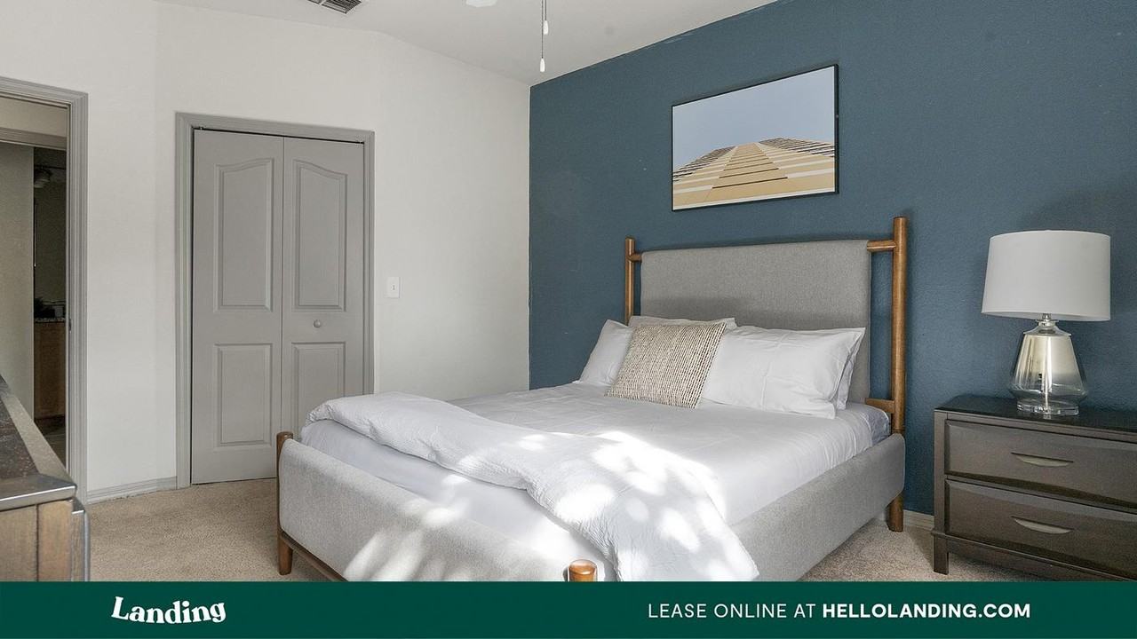 1505 Fort Clarke Blvd - Photo 5 of 50