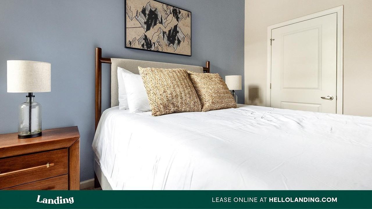 4050 W Pine Blvd - Photo 5 of 50