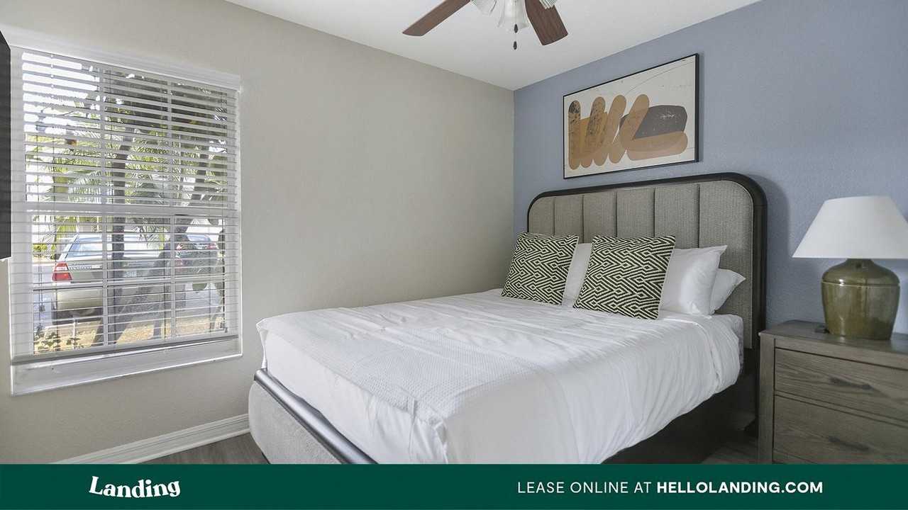 3695 Island Club Drive - Photo 4 of 50
