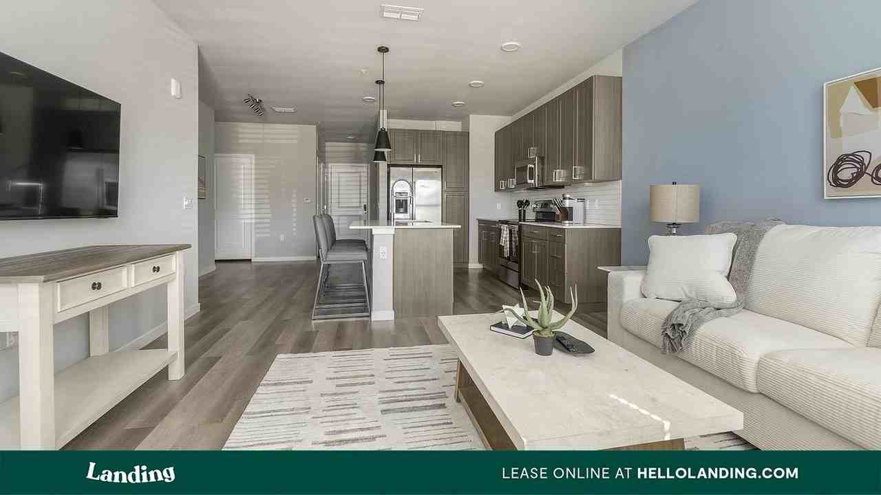 6850 Foxtail Palm Way - Photo 4 of 50