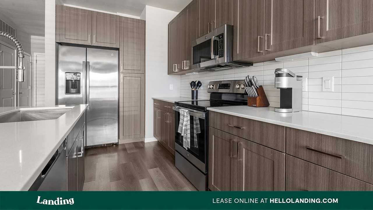 6850 Foxtail Palm Way - Photo 5 of 50