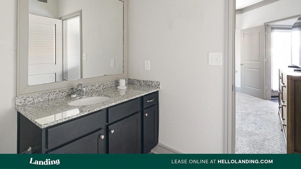 18021 Kingsland Blvd - Photo 7 of 50