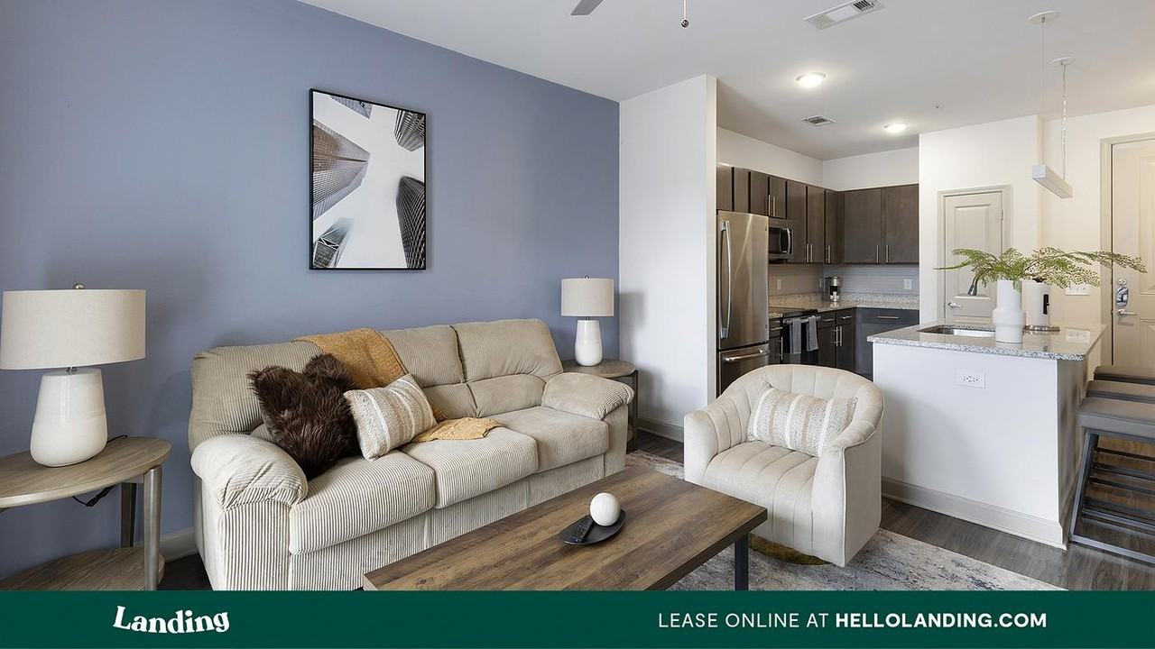 2800 NE Green Oaks Blvd - Photo 2 of 50