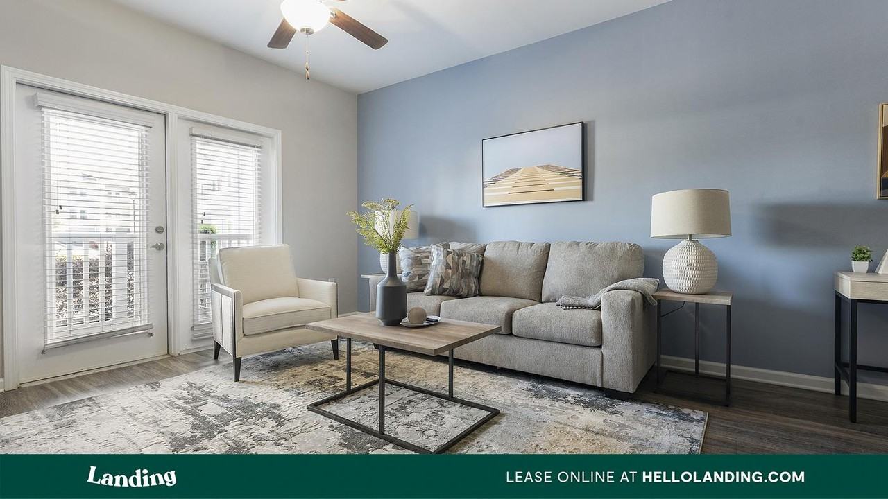 915 Brentmoor Dr - Photo 2 of 50