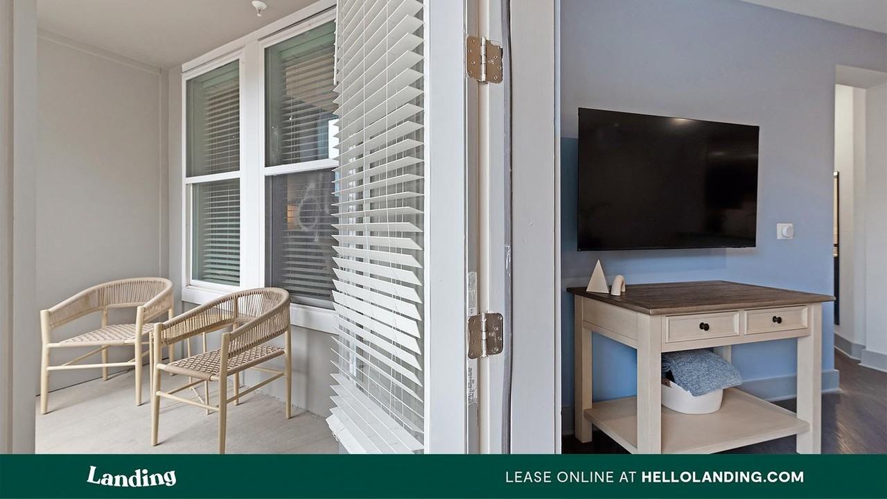 404 Gallop Lane - Photo 6 of 50